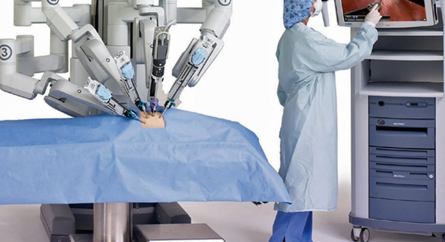 Операции хирургическим роботом Да Винчи за границей в Таиланде, Израиле, Германии